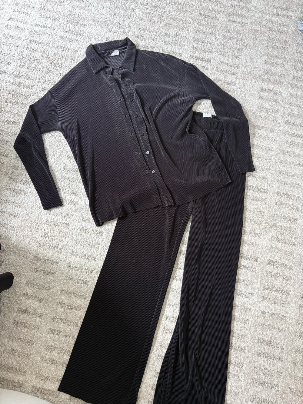 Ardene Black Ribbed Button-Up Top with Wide-Leg Pants